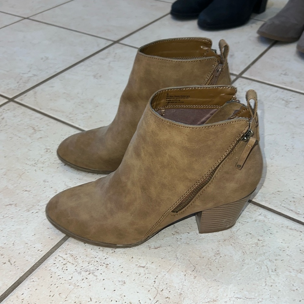 Express Bootie